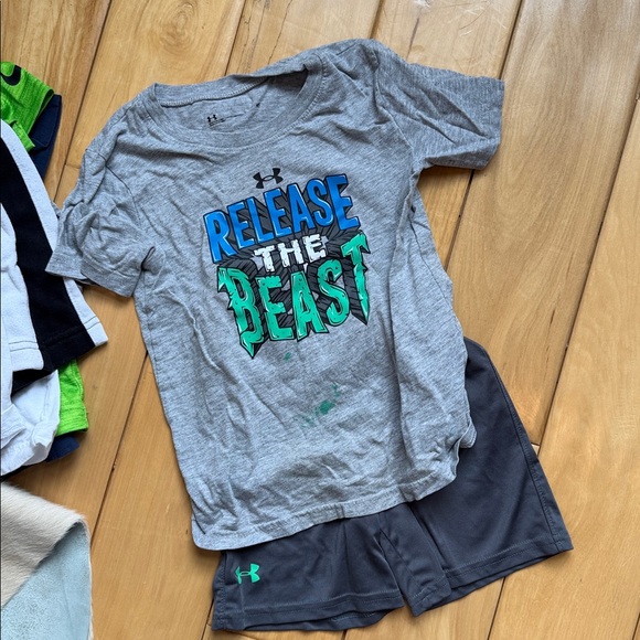 Athletic Sets - Short Sleeve - Sz 3-4 (Set of 5) - Nike and Under Armour - Picture 6 of 6